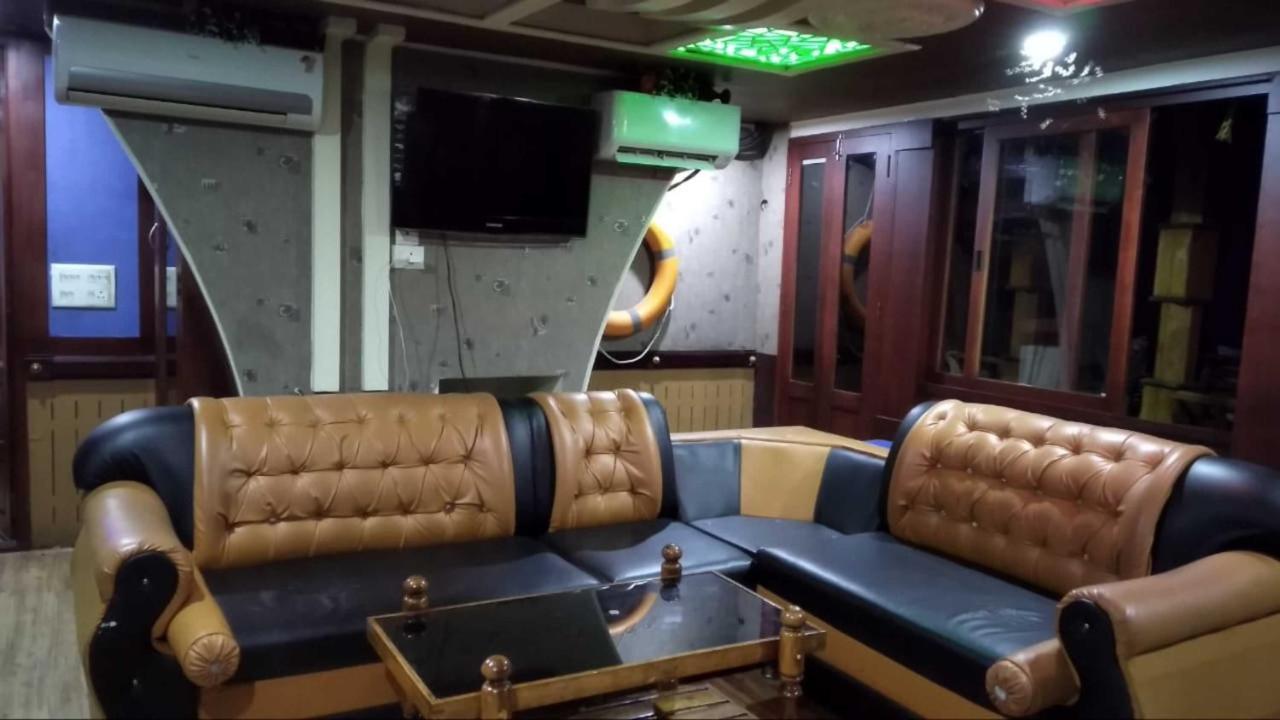 Cosy Premium Houseboats Alappuzha Exterior foto
