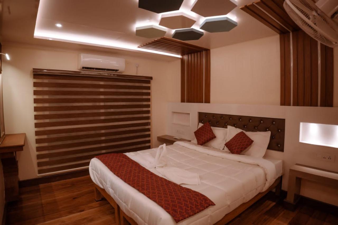 Cosy Premium Houseboats Alappuzha Exterior foto
