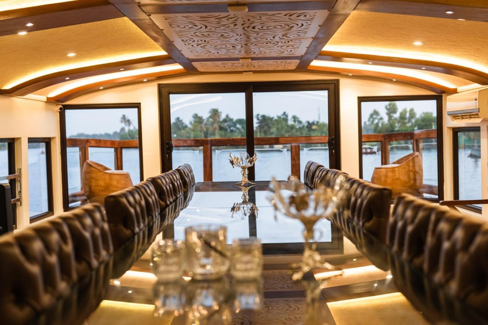 Cosy Premium Houseboats Alappuzha Exterior foto