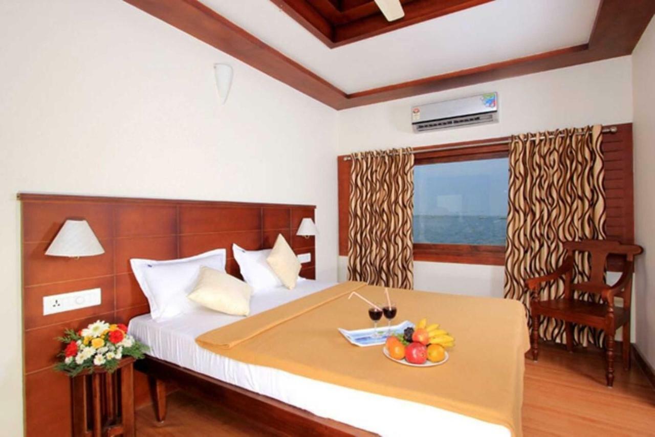 Cosy Premium Houseboats Alappuzha Exterior foto