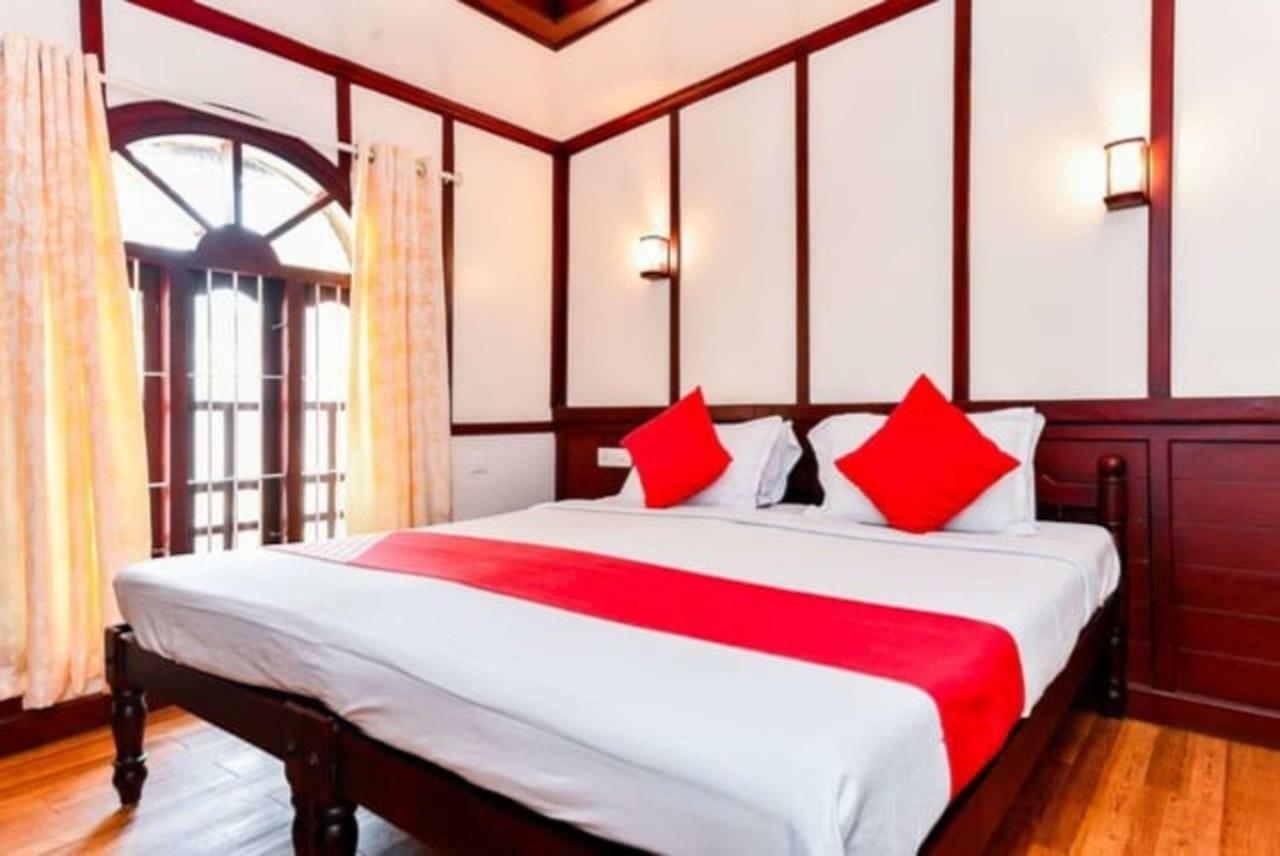 Cosy Premium Houseboats Alappuzha Exterior foto