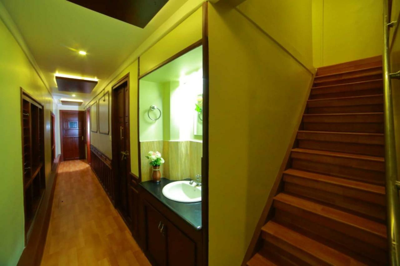 Cosy Premium Houseboats Alappuzha Exterior foto