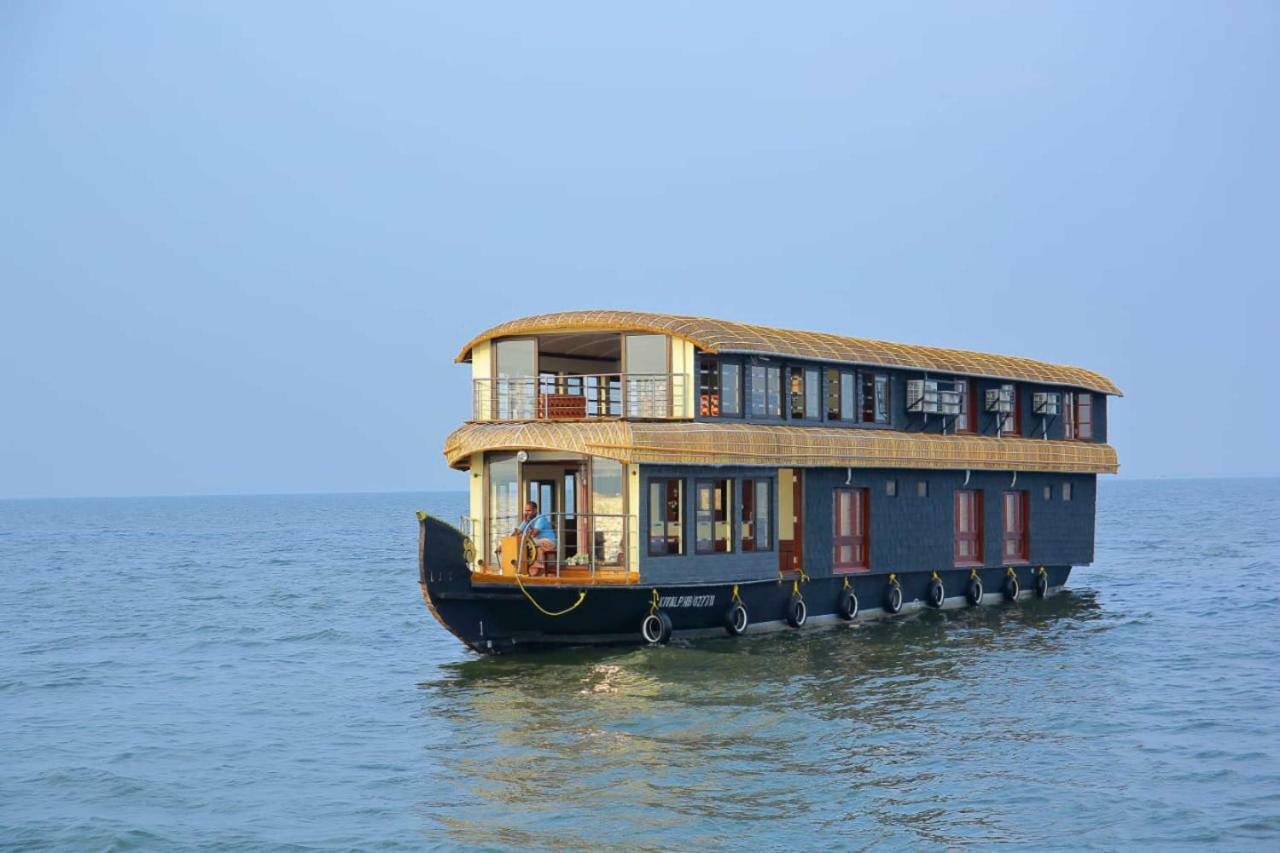 Cosy Premium Houseboats Alappuzha Exterior foto